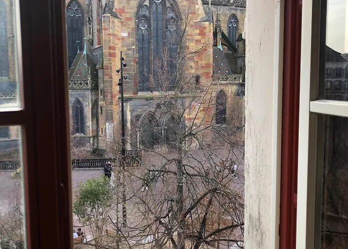 B'm Yerri - Centre - Vue Cathedrale