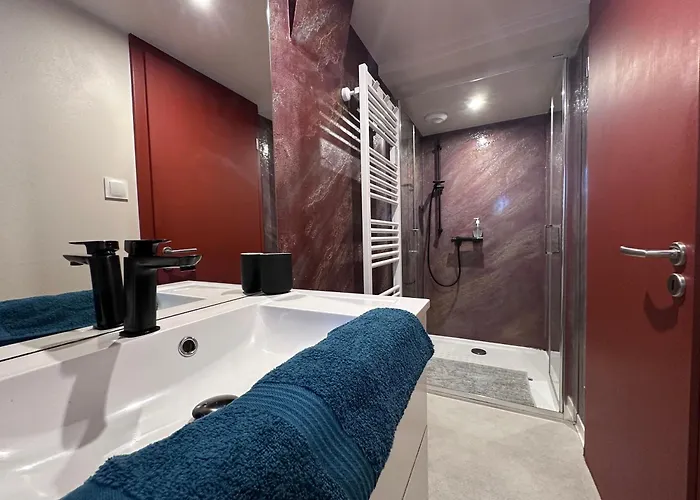 B'm Yerri - Centre - Vue Cathedrale